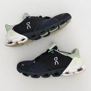 On Cloudflyer Women Size 10 US Black Mint Green Athletic Running Shoes Sneakers